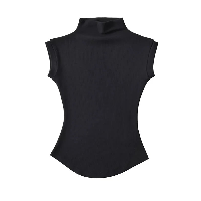 Blusa Sin Mangas Cuello Alto Ajustada