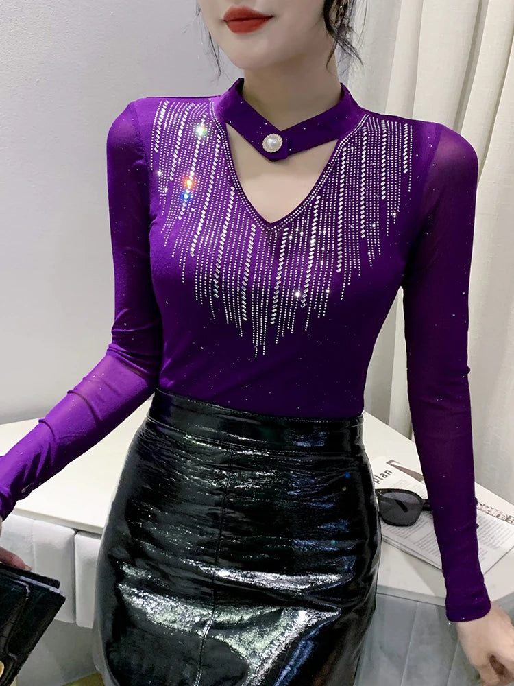 Camiseta Malla Cuello V Pedrería Sexy