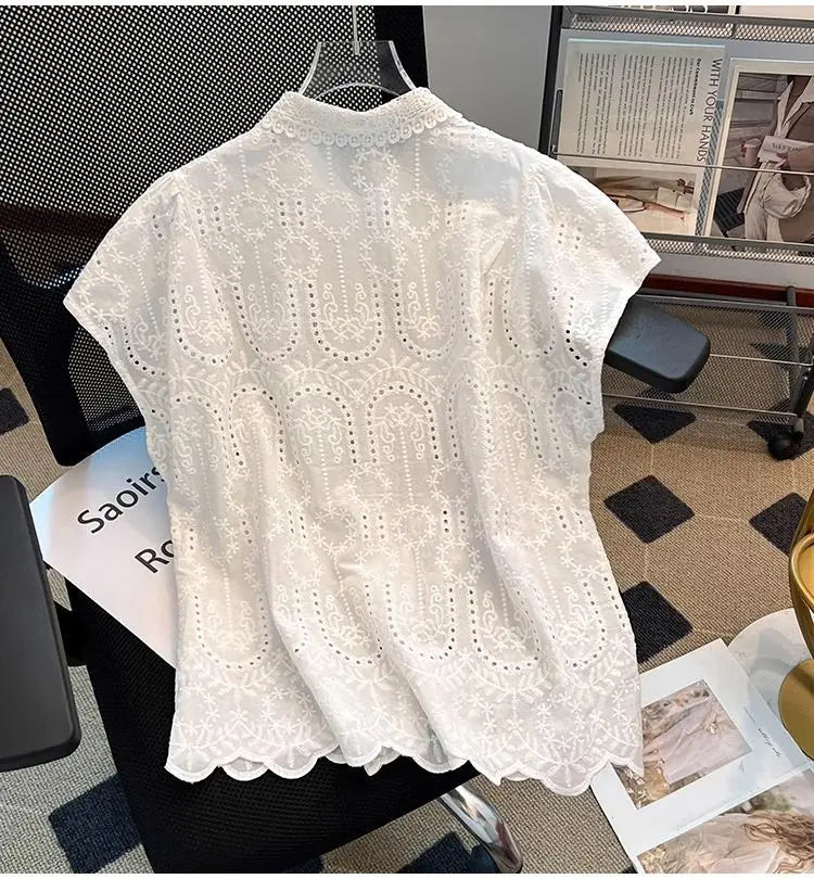 Blusa Bordada Cuello Calado Verano