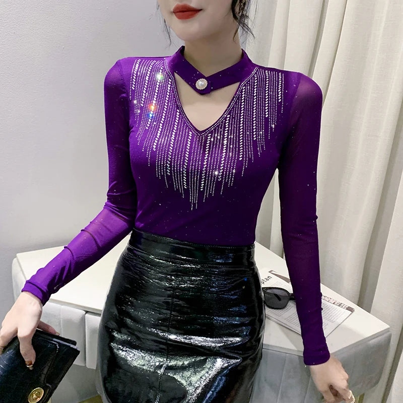 Camiseta Malla Cuello V Pedrería Sexy