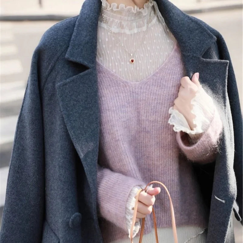 Blusa Malla Transparente Cuello Alto Encaje