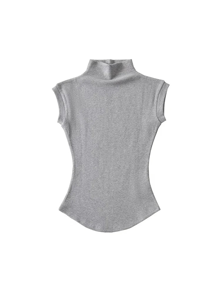 Blusa Sin Mangas Cuello Alto Ajustada